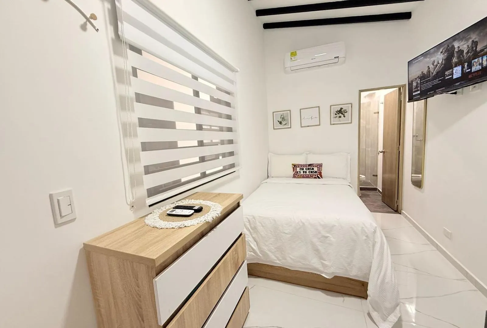 Aparta Estudio 204 - Casa Bendita Medellin Apartment