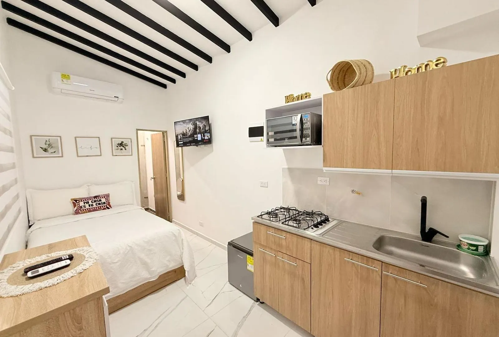 Aparta Estudio 204 - Casa Bendita Medellin 0*,